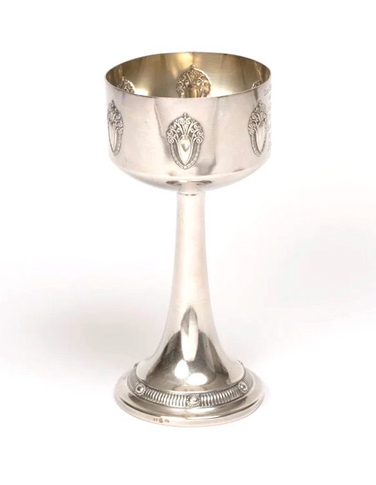 old silver decorative kiddush cup, different style of kiddush cups, Europe, 1927