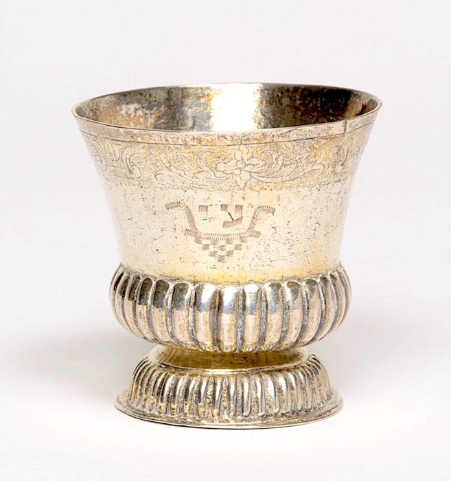 old silver decorative kiddush cup, different style of kiddush cups, Germany, 1725