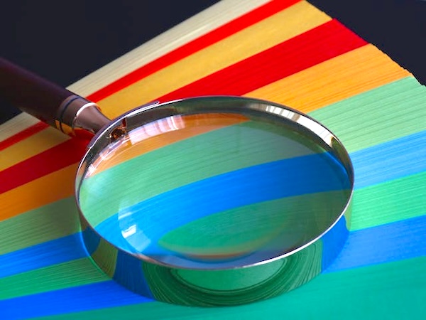 Look for the artist's signature, and other identifying marks on the artwork. Tips for Buying Authentic Art and Avoiding Fakes Look for the artist's signature, and other identifying marks on the artwork. Tips for Buying Authentic Art and Avoiding Fakes
